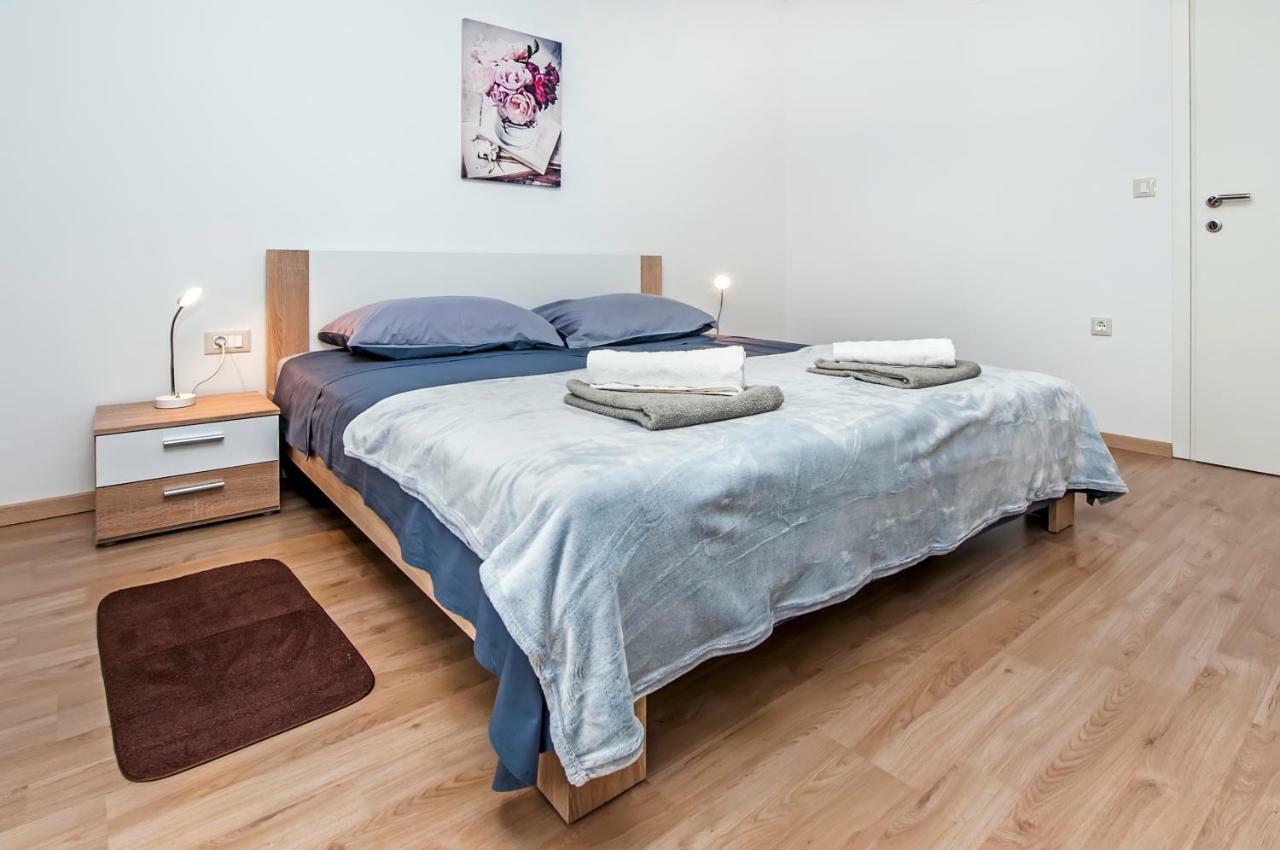 Apartman Sonata Rovinj Exterior foto