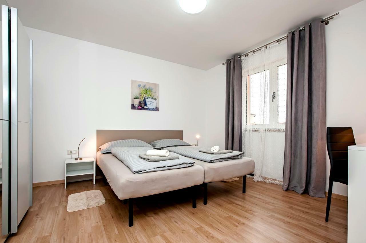 Apartman Sonata Rovinj Exterior foto